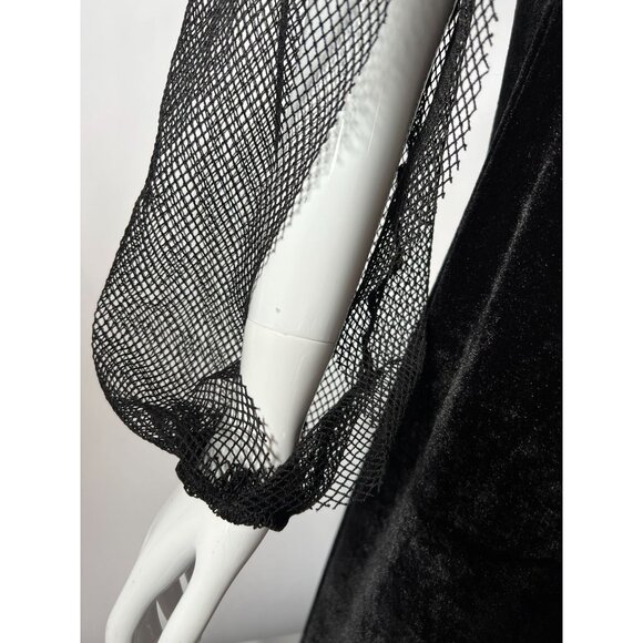 Medieval Renaissance Velvet Gown Costume With Mesh Sleeves & Lace-Up Front - Picture 5 of 16